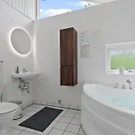 Three-bedroom In 펜션 그레나