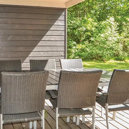 Pet Friendly In Grenaa With Wifi Holiday home Brondstrup